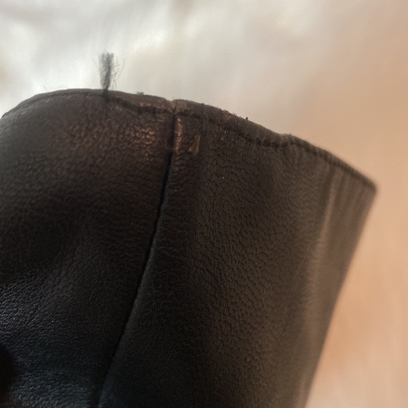 Bamboo Over the Knee Faux Leather Boots Size 6.5 - Picture 7 of 9